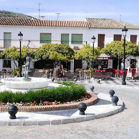En Arroyo De La Miel 公寓 贝纳尔马德纳